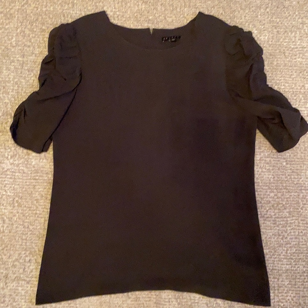 Puff sleeve blouse